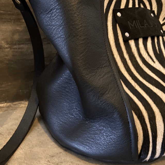 BLACK ZEBRA