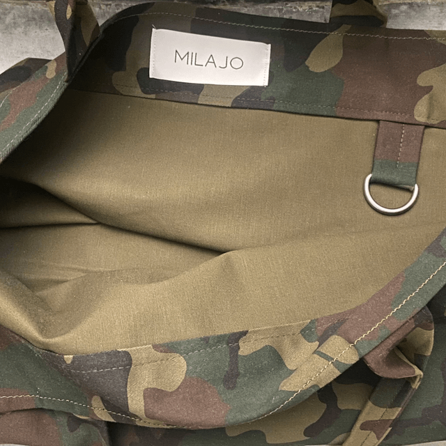 CAMOUFLAGE