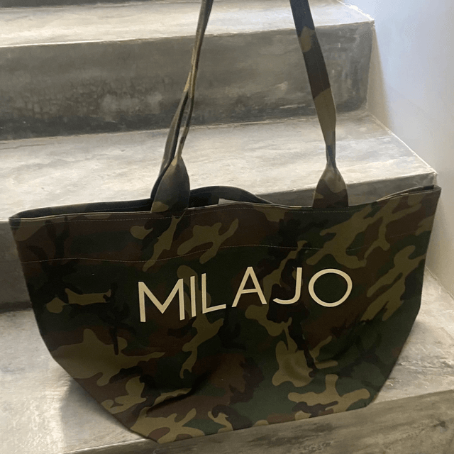 CAMOUFLAGE