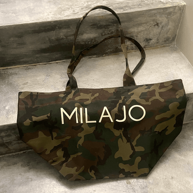 CAMOUFLAGE